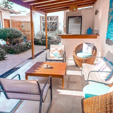 Hotel Coral Blanco With High Speed Internet Starlink And Galapagos Tour Operator Puerto Villamil Dış mekan fotoğraf