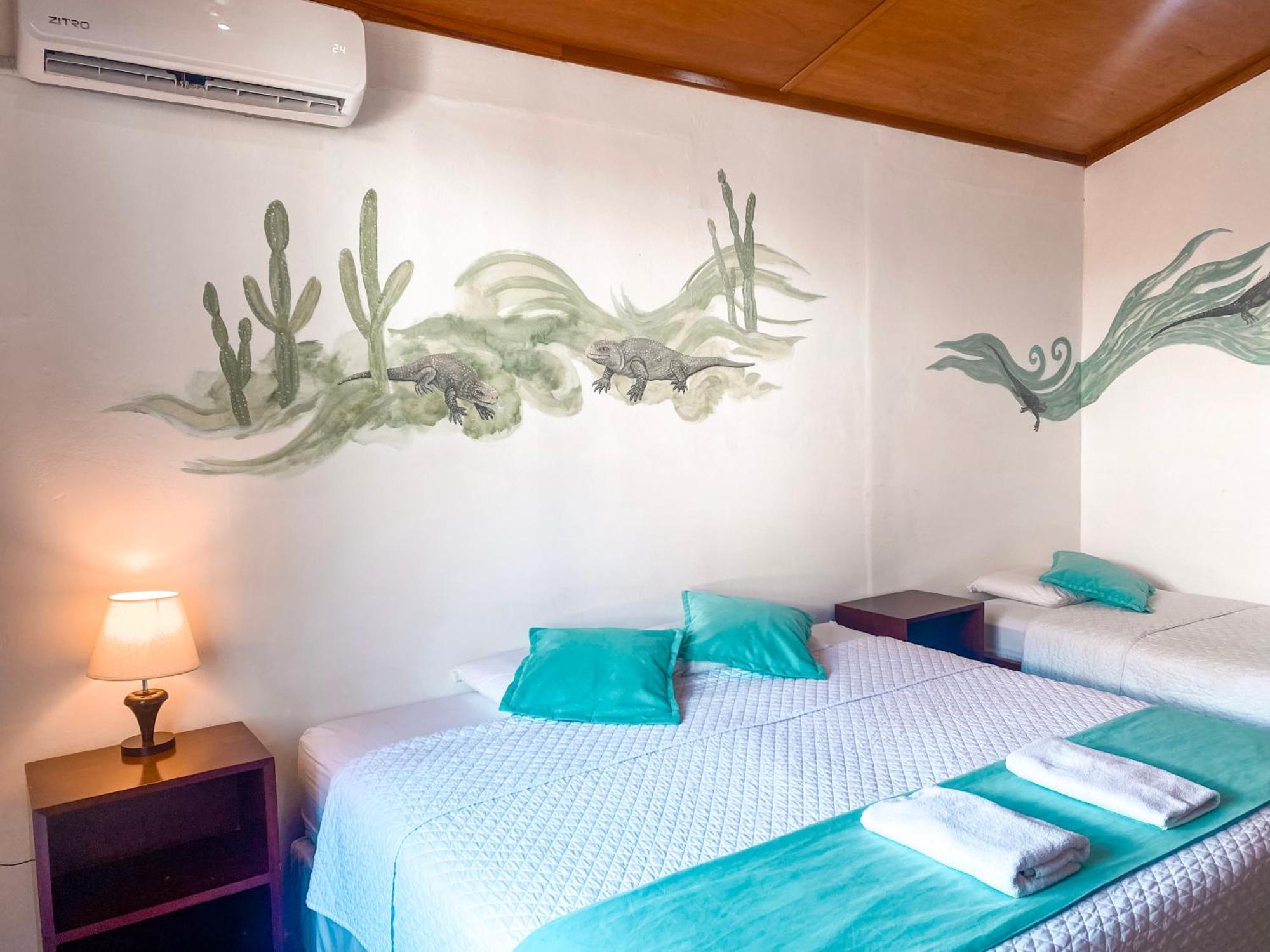Hotel Coral Blanco With High Speed Internet Starlink And Galapagos Tour Operator Puerto Villamil Dış mekan fotoğraf