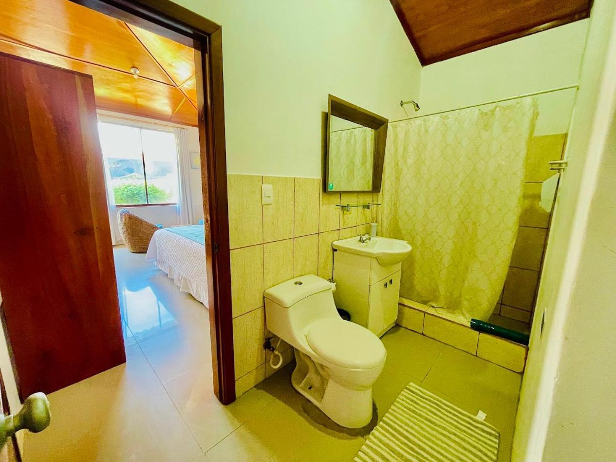 Hotel Coral Blanco With High Speed Internet Starlink And Galapagos Tour Operator Puerto Villamil Dış mekan fotoğraf