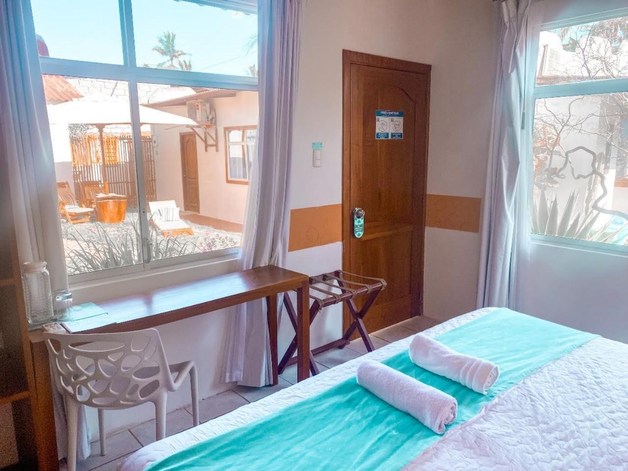 Hotel Coral Blanco With High Speed Internet Starlink And Galapagos Tour Operator Puerto Villamil Dış mekan fotoğraf